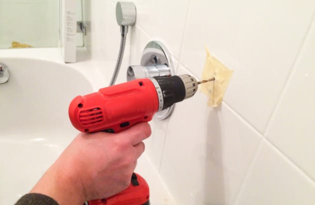  perçage carrelage douche installation pommeau